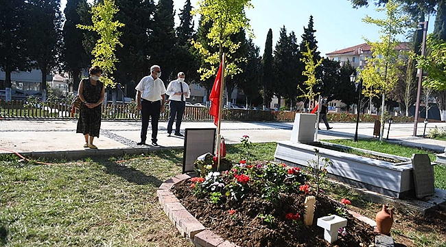 BAŞKAN GÖKHAN ŞEHİT TUĞGENERAL ERDOĞAN'IN KABRİNİ ZİYARET ETTİ