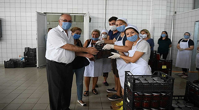 BAŞKAN GÖKHAN TRODİA KADIN KOOPERATİFİNİ ZİYARET ETTİ