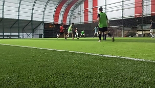 ÇAN BELEDİYESİ YENİ BASKETBOL SAHASI YAPIMINI TAMAMLADI 