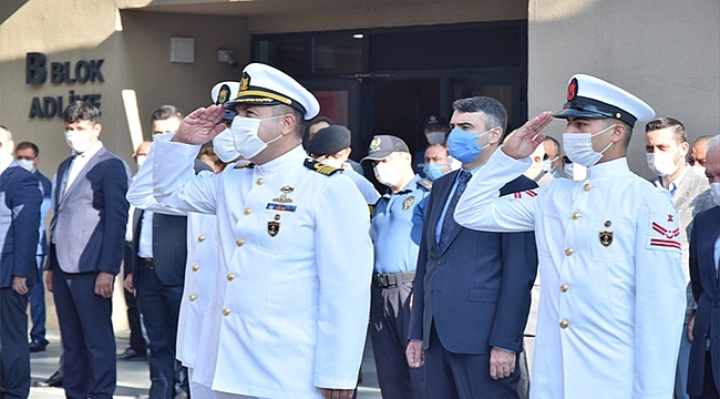 LAPSEKİ'NİN KURTULUŞU KUTLANDI