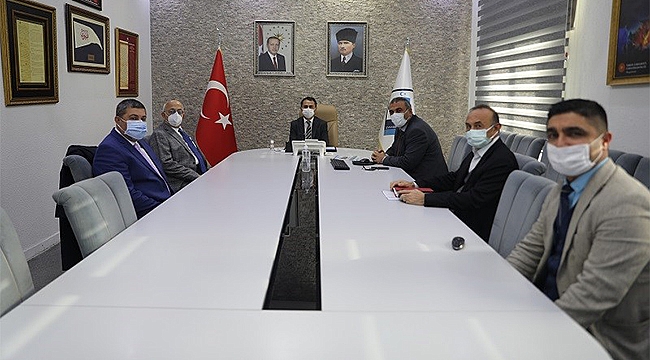 VALİ AKTAŞ, SAĞLIK KURUMLARININ YÖNETİCİLERİ İLE BİR ARAYA GELDİ