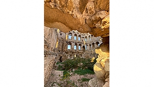 VALİ AKTAŞ, TROYA MİLLİ PARKINDA İNCELEMELERDE BULUNDU