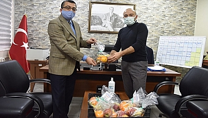 SAĞLIK ÇALIŞANLARINA VİTAMİN DESTEĞİ