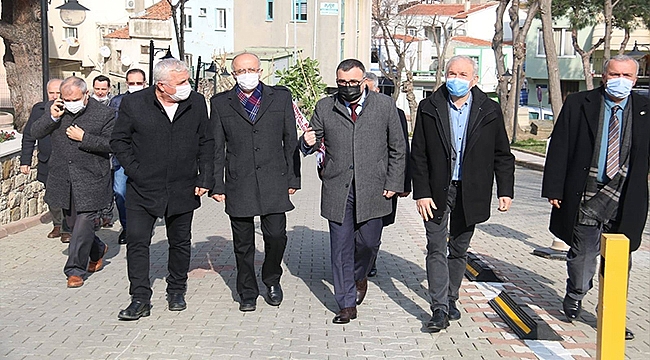 BAŞKAN ARSLAN GELİBOLU'YU GEZDİ