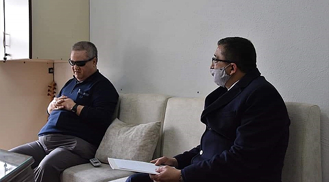 BAŞKAN ÖZ, GÖRME ENGELLİ VATANDAŞLARA BRAİLLE ALFABESİ İLE MEKTUP YAZDI
