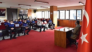 BAŞKAN ÖZ, ZABITA PERSONELLERİYLE OLAĞAN TOPLANTISINI GERÇEKLEŞTİRDİ