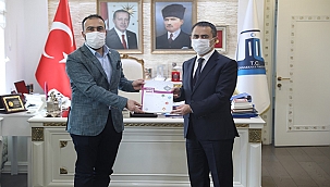 EĞİTİM BİR-SEN ÇANAKKALE ŞUBE YÖNETİMİ VALİ AKTAŞ'I ZİYARET ETTİ