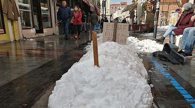 "ESNAF BATTI RUHUNA FATİHA"