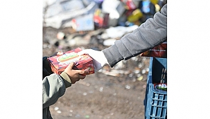 KAZDAĞI'NIN ALTINI ELMALAR KENTLİLER İLE BULUŞMAYA DEVAM EDİYOR