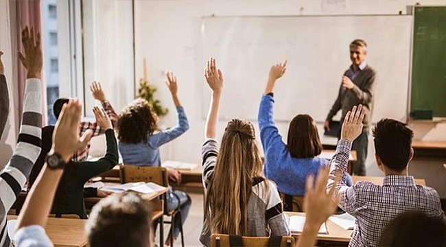 YÜZ YÜZE EĞİTİM İÇİN, PAZARTESİ GÜNÜ TOPLANACAK KABİNE KARARI BEKLENECEK!