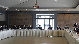 18 MART ŞEHİTLERİ ANMA GÜNÜ VE DENİZ ZAFERİ'NİN 106. YIL DÖNÜMÜ TÖREN HAZIRLIKLARI TOPLANTISI YAPILDI