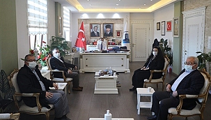 AK PARTİ ECEABAT İLÇE YÖNETİMİNDEN VALİ AKTAŞ'A ZİYARET