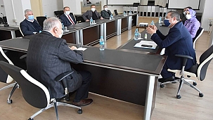 BAŞKAN GÖKHAN ESNAF ODASI BAŞKANLARI İLE BULUŞTU