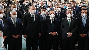 GAZİ MECLİS'TE AKİF VE ÇANAKKALE RÜZGARI