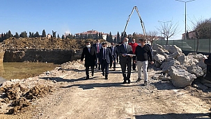 VALİ AKTAŞ, GELİBOLU SPOR KOMPLEKSİ İNŞAATINI İNCELEDİ