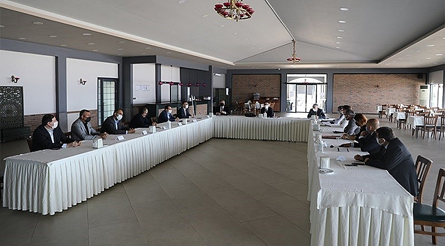 PAZAR YERLERİNİN AÇILMASI VE ALINACAK TEDBİRLERLE İLGİLİ KOORDİNASYON TOPLANTISI