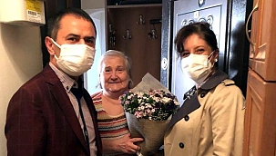 VALİ AKTAŞ VE EŞİ ŞEHİT ANNELERİNİ ZİYARET ETTİ..!