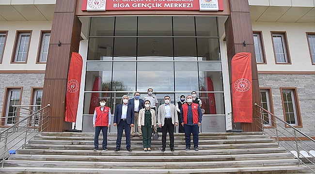 BAŞKAN ERDOĞAN, AK PARTİ GÖNEN TEŞKİLATINI AĞIRLADI