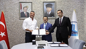 HAYIRSEVER İŞ İNSANINDAN CEVATPAŞA ORTAOKULUNA KAPALI SPOR SALONU