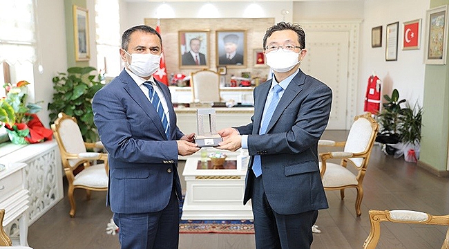 KORE CUMHURİYETİ İSTANBUL BAŞKONSOLOSU SUNG KYU WOO, VALİ AKTAŞ'I ZİYARET ETTİ