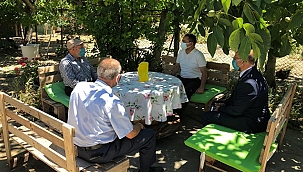 VALİ AKTAŞ'TAN ŞEHİTLERİMİZİN BABALARINA BABALAR GÜNÜ ZİYARETİ