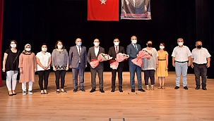 BAŞKAN ERDOĞAN: "HERKESİ DÜZENLİ KİTAP OKUMAYA DAVET EDİYORUM"