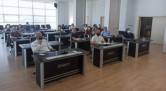 BAŞKAN GÖKHAN TURİZMCİLER İLE BULUŞTU