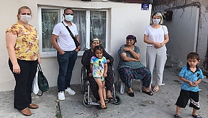 BÜYÜKLERE HÜRMET KADINLARIMIZDAN GELDİ 