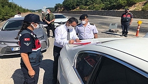 VALİ AKTAŞ, KİRAZLI JANDARMA UYGULAMA NOKTASINDA