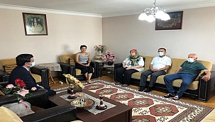 VALİ AKTAŞ'TAN AZİZ ŞEHİTLERİMİZİN VE KAHRAMAN GAZİLERİMİZİN AİLELERİNE ZİYARET..