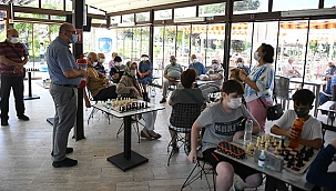 GEÇMİŞİN TECRÜBESİ GELECEĞİN PARLAYAN YILDIZLARIYLA BULUŞTU