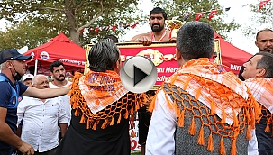 BAYRAMİÇ YAĞLI GÜREŞLERİNİN KAZANANI İSMAİL KOÇ OLDU