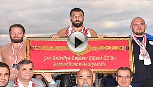 ÇAN YAĞLI PEHLİVAN GÜREŞLERİNDE KAZANAN FATİH ATLI 