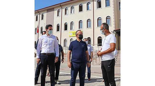 "GENÇLERİN HEYECANINI GÖRMEK BİZİ DAHA ÇOK MOTİVE EDİYOR"