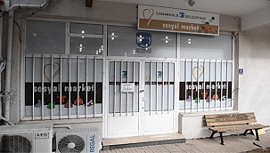 SOSYAL MARKET İHTİYAÇ SAHİBİ ÖĞRENCİLERİN DE YANINDA