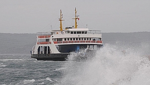 TÜM FERİBOT SEFERLERİ İPTAL EDİLDİ!