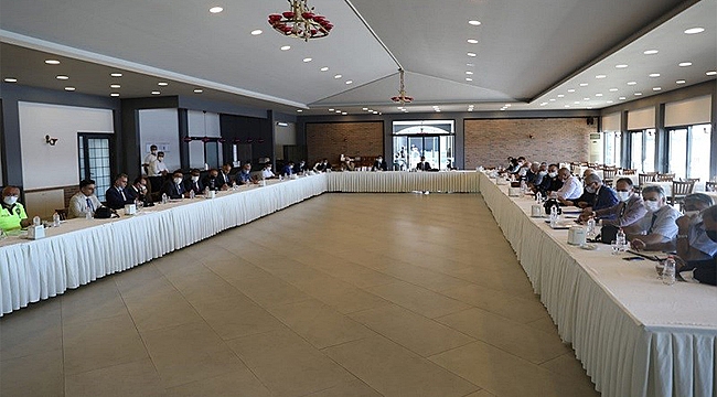 VALİ AKTAŞ BAŞKANLIĞINDA EĞİTİM VE ÖĞRETİM YILI HAZIRLIK TOPLANTISI YAPILDI