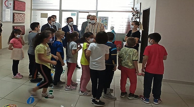 VALİ AKTAŞ, ÇAN CUMHURİYET İLKOKULUNU ZİYARET ETTİ