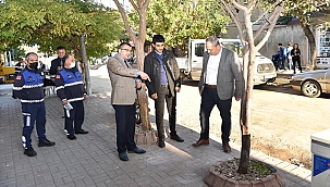 BAŞKAN ÖZ,VATANDAŞLARI BİZZAT BİLGİLENDİRDİ