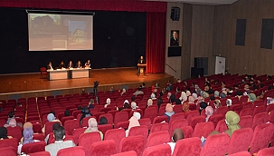 BÜTÜN YÖNLERİYLE MEHMED AKİF ERSOY SEMPOZYUMU GERÇEKLEŞTİ