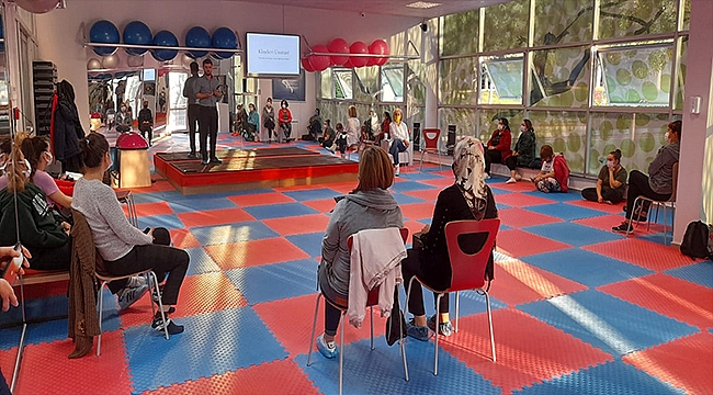 SAĞLIKLI YAŞAM MERKEZİ'NDE BESLENME VE DİYET EĞİTİMİ