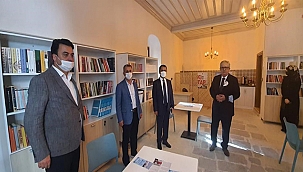 VALİ AKTAŞ, İL MÜFTÜLÜĞÜ AİLE VE GENÇLİK MERKEZİNİ ZİYARET ETTİ
