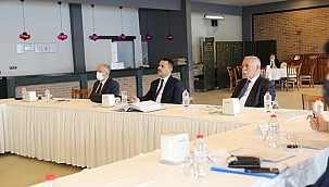 VALİ AKTAŞ BAŞKANLIĞINDA İL HAYVANLARI KORUMA KURULU TOPLANTISI GERÇEKLEŞTİRİLDİ