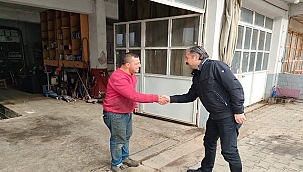 BAŞKAN UYGUN ESNAFLA BİR ARADA