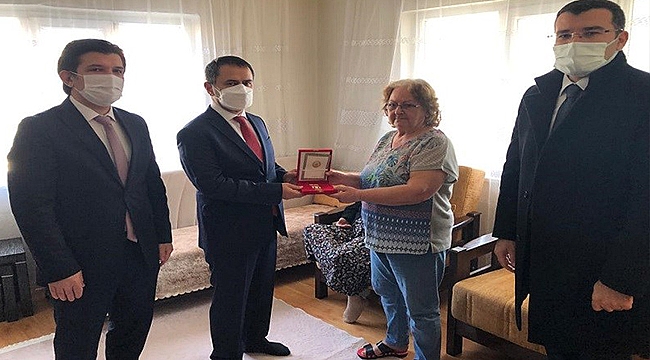 İLHAMİ AKTAŞ MERHUM KAHRAMANIMIZIN AİLESİNİ ZİYARET ETTİ