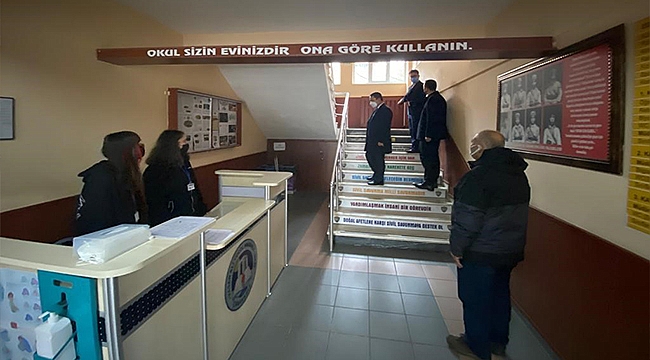VALİ AKTAŞ OKUL ZİYARETLERİNE DEVAM EDİYOR