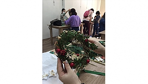 YILBAŞI KAPI SÜSÜ YAPIM ATÖLYESİ GERÇEKLEŞTİRİLDİ