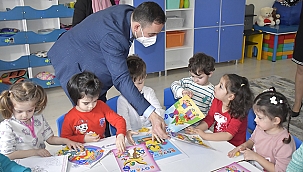 BAŞKAN ERDOĞAN, ÖĞRENCİLERİN KARNE HEYECANINA ORTAK OLDU