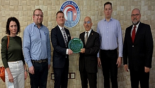 BELARUS HEYETİYLE ÇOMÜ ARASINDA İŞBİRLİĞİ