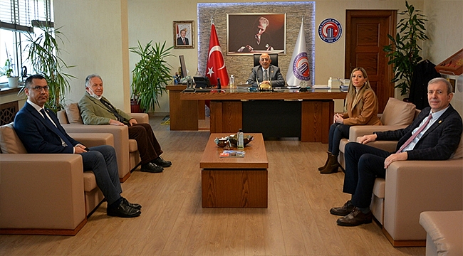 REKTÖR YARDIMCILIĞI DEVİR TESLİM TÖRENİ GERÇEKLEŞTİRİLDİ